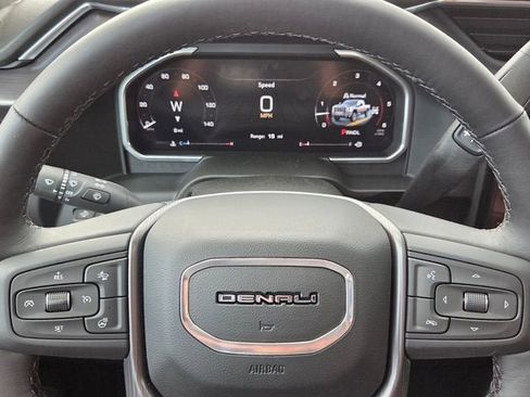 New 2026 GMC Sierra 2500 Denali Ultimate AWD/4WD image 22