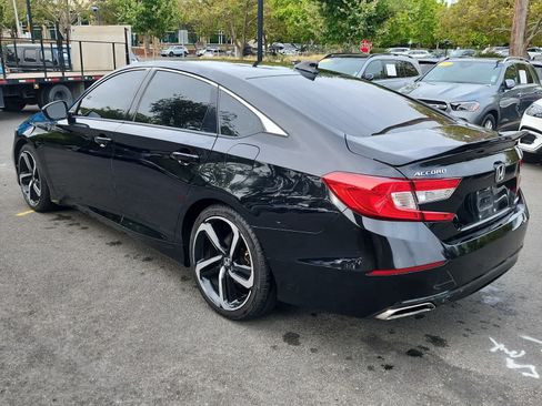 Used 2019 Honda Accord Sport image 4