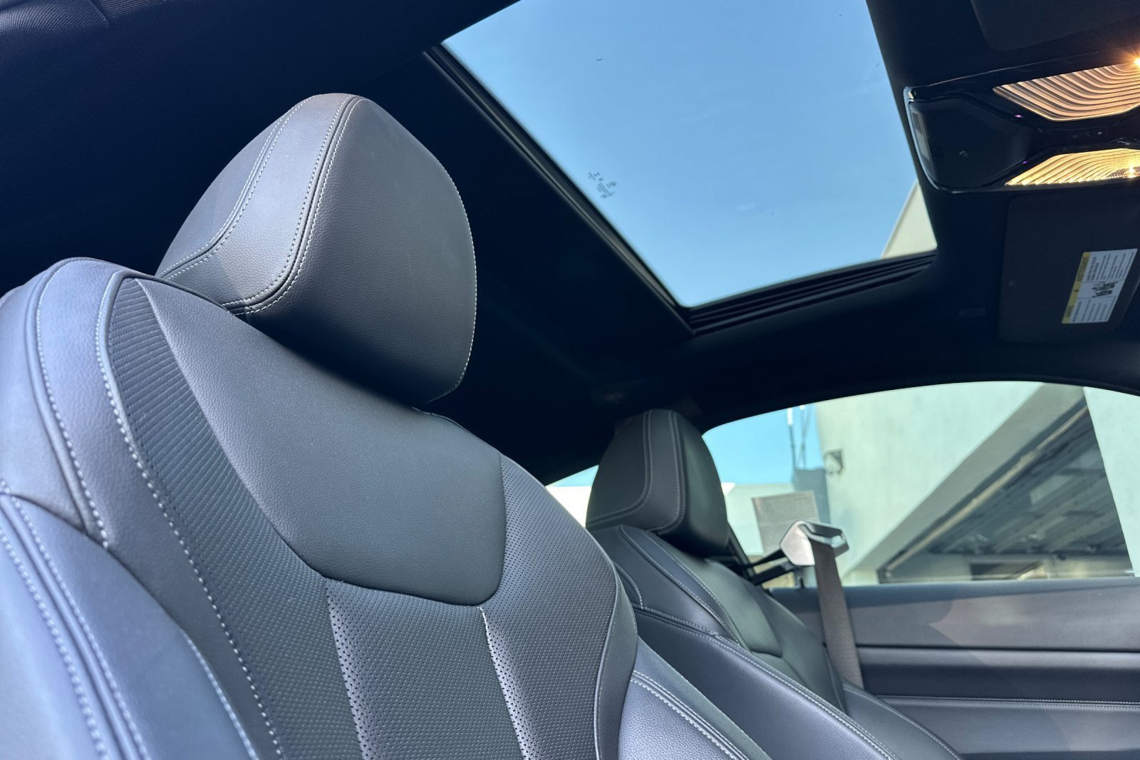 Used 2023 BMW 440i xDrive Coupe w/ Premium Package AWD/4WD image 13
