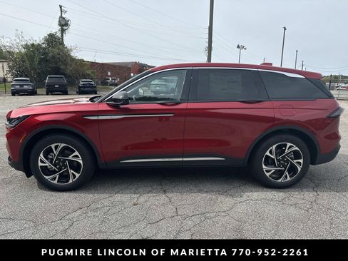 New 2026 Lincoln Nautilus Premier AWD/4WD image 4
