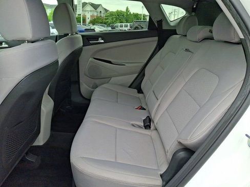 Used 2020 Hyundai Tucson SE AWD/4WD image 13