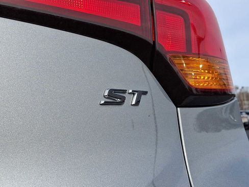 Certified 2023 Buick Encore GX Select w/ Experience Buick Package image 32