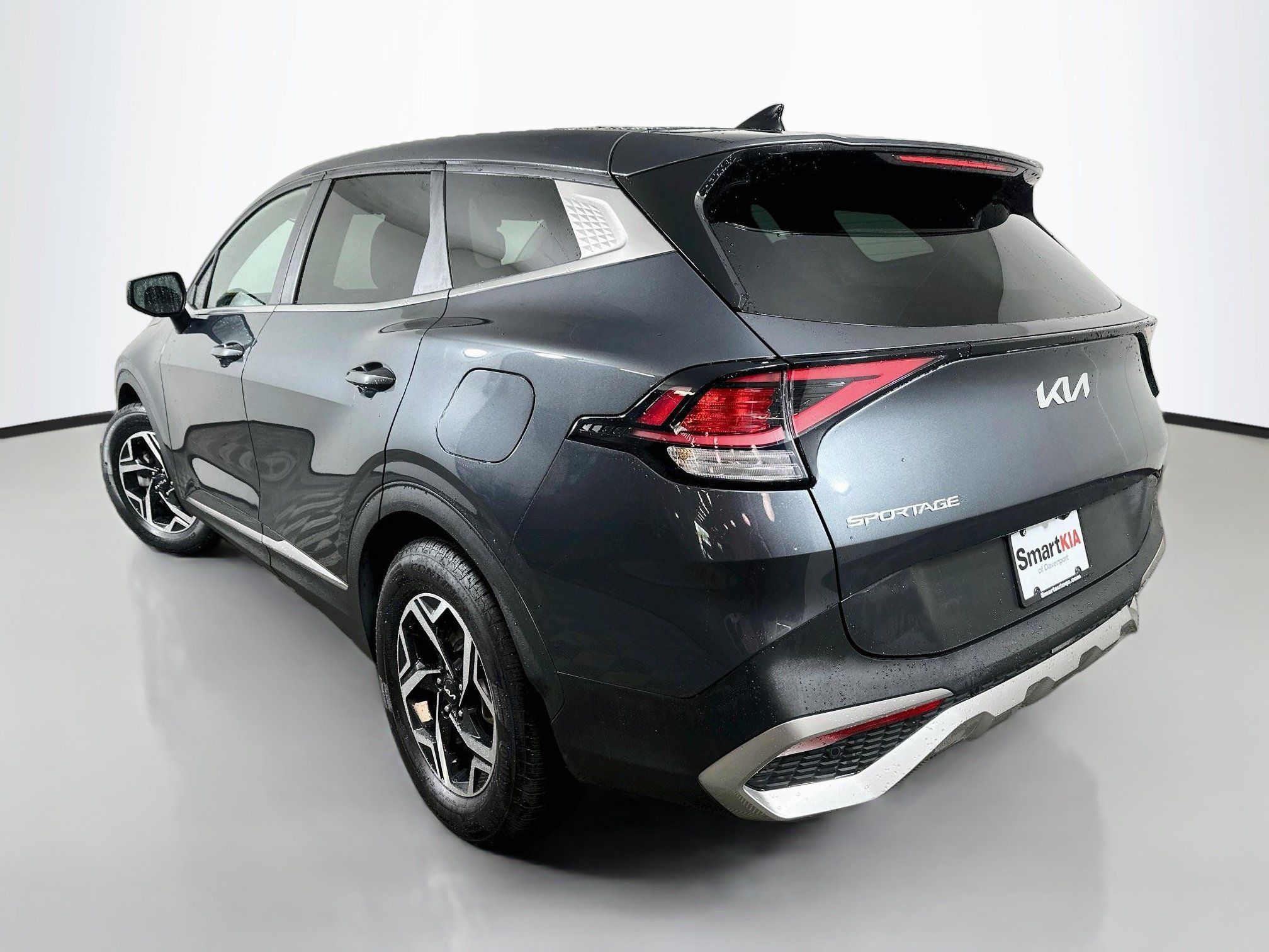 Used 2023 Kia Sportage LX FWD image 5