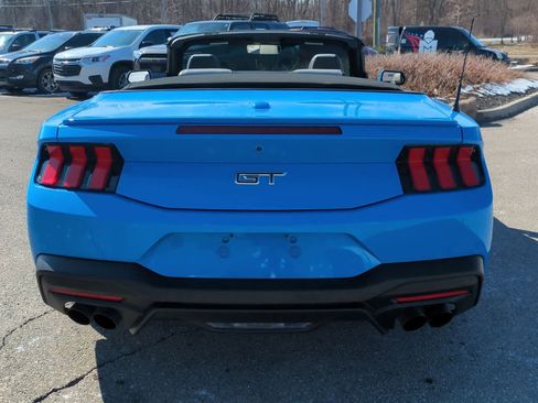 Used 2024 Ford Mustang GT Premium image 7