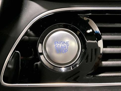 Used 2019 Genesis G70 3.3T Dynamic AWD/4WD image 23