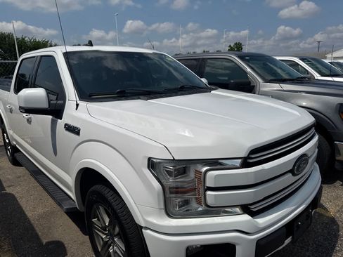 Used 2019 Ford F150 Lariat w/ Equipment Group 502A Luxury AWD/4WD image 9