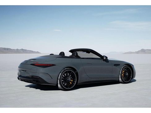 Used 2025 Mercedes-Benz SL 63 AMG S e Performance 4MATIC image 20