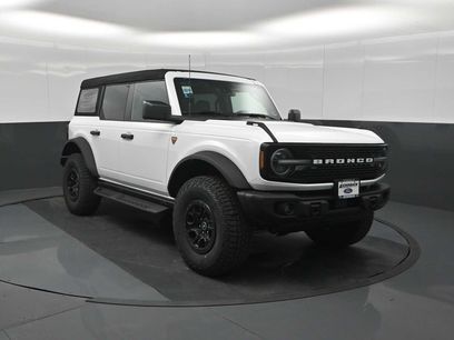 New 2026 Ford Bronco Badlands w/ Sasquatch Package