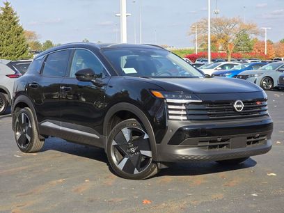 New 2025 Nissan Kicks SR w/ Illumination Package