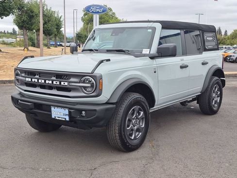 Used 2023 Ford Bronco Big Bend AWD/4WD image 2
