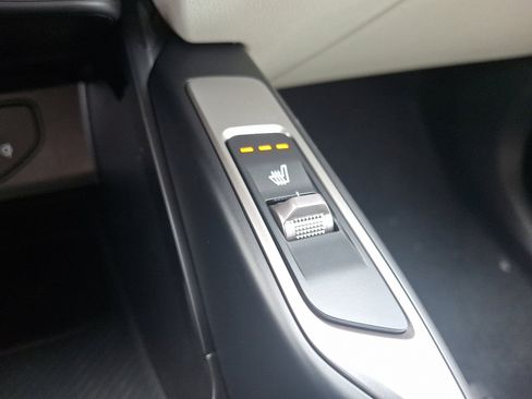 New 2025 Kia Sorento EX image 15