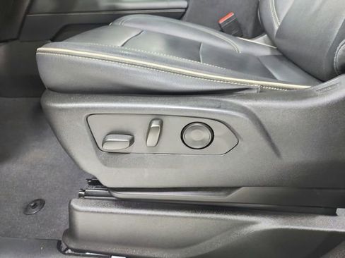 Used 2022 GMC Yukon XL SLT RWD image 20