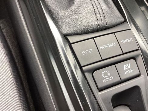 Certified 2025 Toyota Camry LE image 19