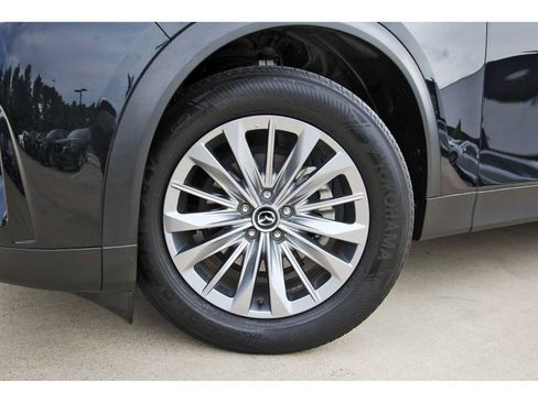 Used 2024 MAZDA CX-90 3.3 Turbo w/ Preferred Package AWD/4WD image 31