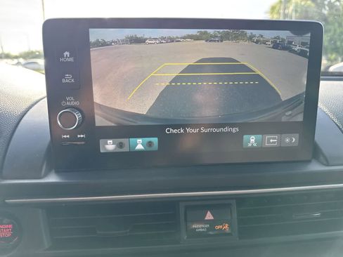 Used 2023 Honda Pilot Elite image 38