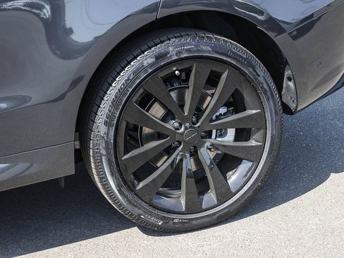 New 2026 Land Rover Range Rover Sport Dynamic SE AWD/4WD image 10