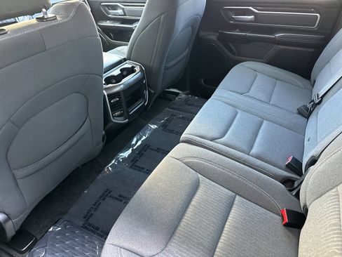 Used 2022 RAM 1500 Big Horn AWD/4WD image 13