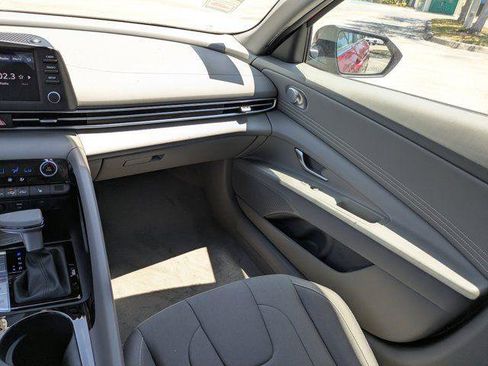 New 2026 Hyundai Elantra SEL Sport Premium FWD image 13
