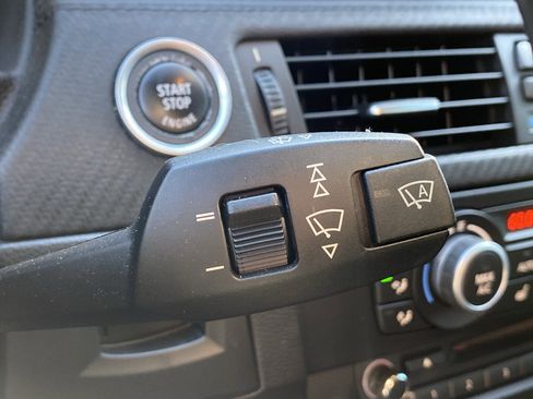 Used 2011 BMW M3 Convertible image 33