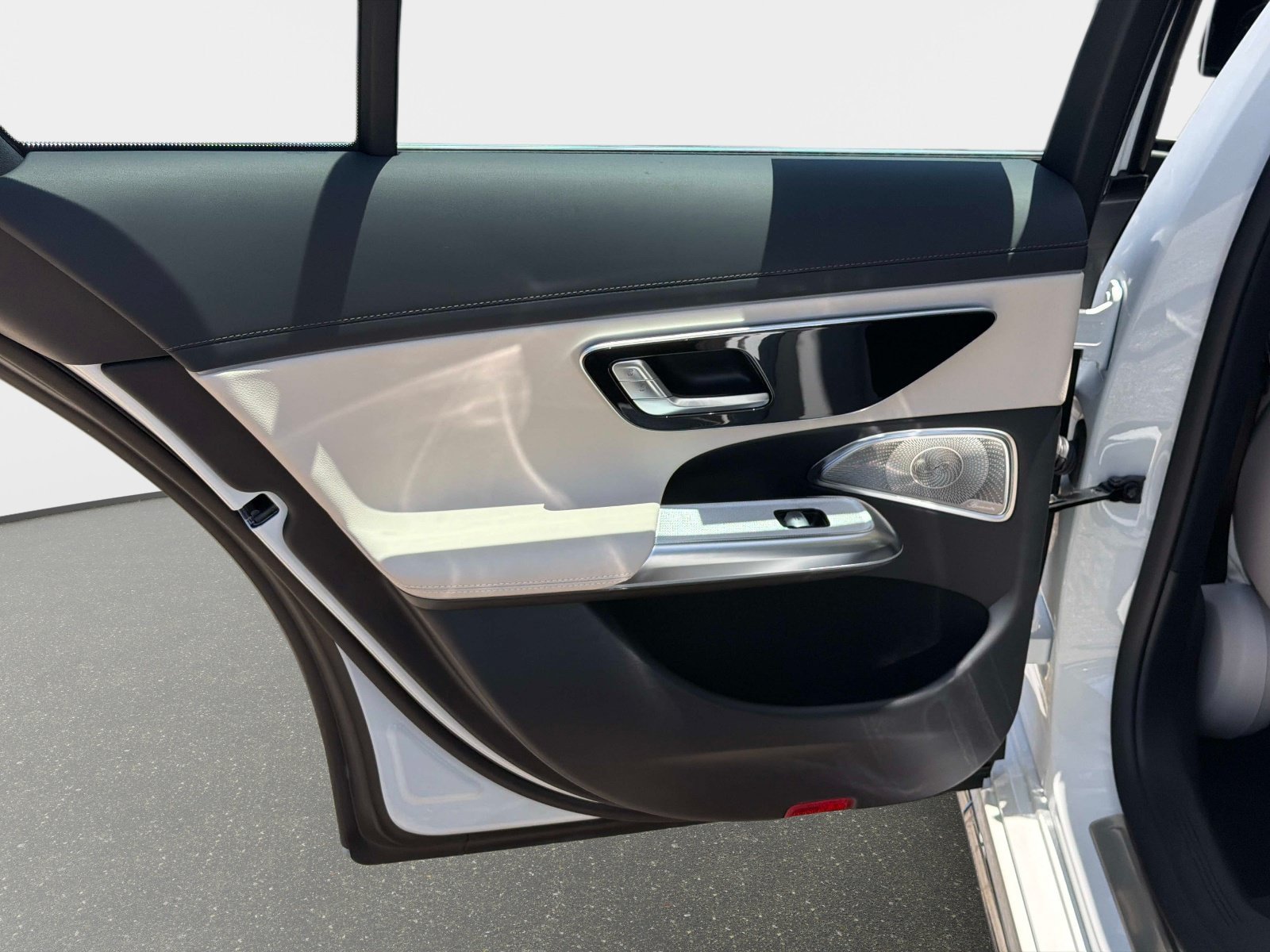Certified 2026 Mercedes-Benz E 450 4MATIC Sedan image 12