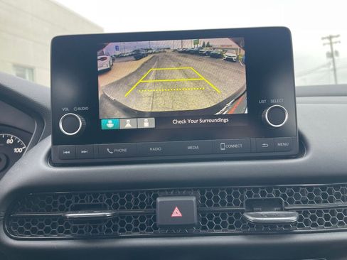 Certified 2024 Honda HR-V LX image 10