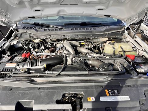 Used 2024 Ford F350 XLT image 25