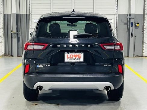 Used 2025 Ford Escape Active image 16