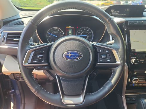 Used 2022 Subaru Ascent Touring AWD/4WD image 25