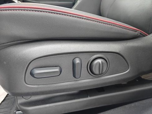 Certified 2026 Chevrolet TrailBlazer RS w/ Convenience Package image 16