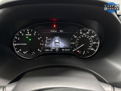 Used 2024 INFINITI QX80 Premium Select w/ All-Season Package image 18