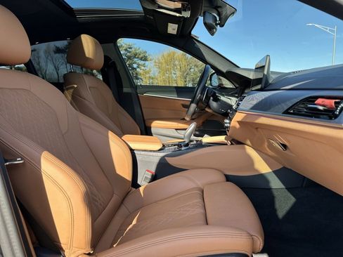 Certified 2023 BMW 540i xDrive w/ Executive Package image 25