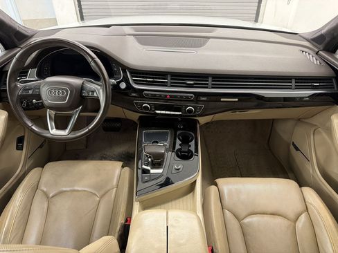 Used 2017 Audi Q7 3.0T Prestige w/ Prestige Package AWD/4WD image 16