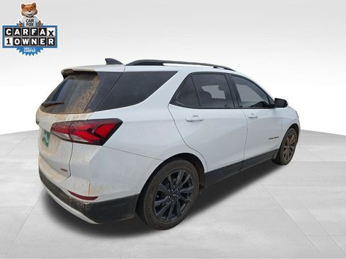 Used 2022 Chevrolet Equinox RS w/ RS Leather Package FWD image 11