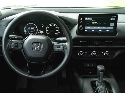 Used 2026 Honda HR-V LX image 19