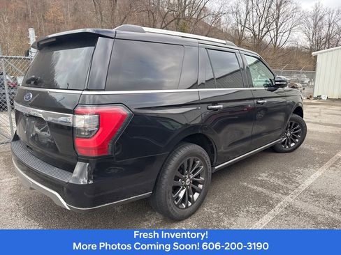 Used 2021 Ford Expedition Limited image 6