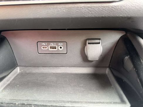 Used 2024 Nissan Altima 2.5 SV FWD image 28