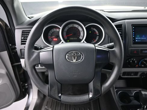 Used 2012 Toyota Tacoma 4x4 Access Cab V6 image 22