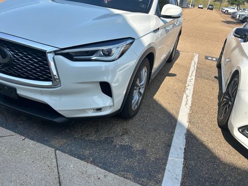 Certified 2021 INFINITI QX50 Luxe FWD image 2