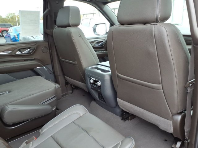 Used 2023 GMC Yukon XL Denali w/ Max Trailering Package AWD/4WD image 23