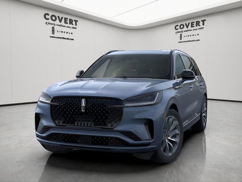 New 2026 Lincoln Aviator 2WD image 2