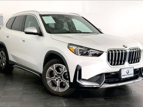 Used 2023 BMW X1 xDrive28i w/ Convenience Package AWD/4WD image 2