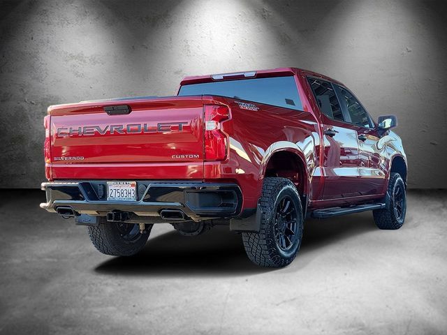 Used 2021 Chevrolet Silverado 1500 Custom Trail Boss w/ LPO, Dark Essentials Package AWD/4WD image 3