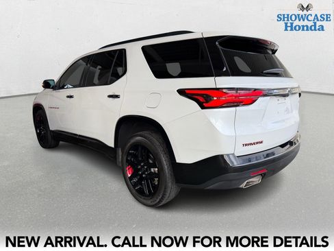 Used 2023 Chevrolet Traverse Premier w/ Redline Edition image 4