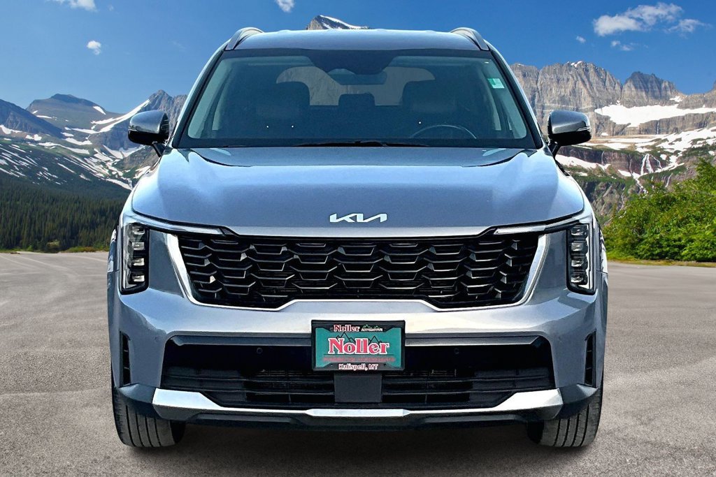 Used 2024 Kia Sorento S AWD/4WD image 3