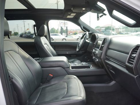 Used 2021 Ford Expedition Limited AWD/4WD image 35