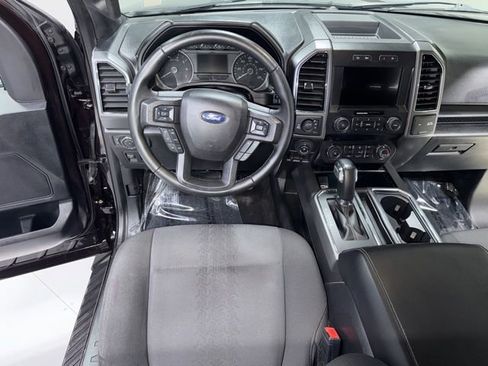 Used 2019 Ford F150 XLT w/ Equipment Group 302A Luxury AWD/4WD image 16