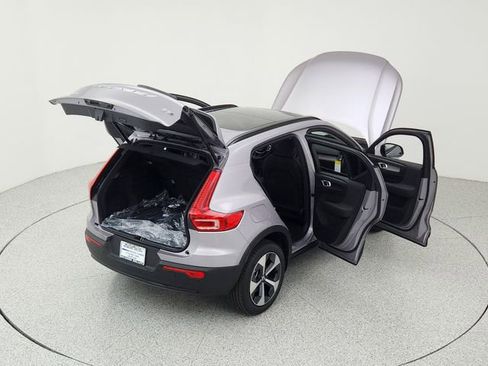 New 2026 Volvo XC40 B5 Plus w/ Protection Package Premier image 16