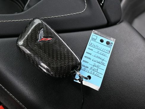 Used 2020 Chevrolet Corvette Stingray Preferred Cpe w/ 2LT Preferred Equipment Group RWD image 32