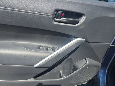 Used 2023 Toyota Corolla Cross LE image 16