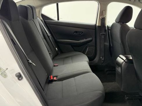 Used 2025 Nissan Sentra S FWD image 19